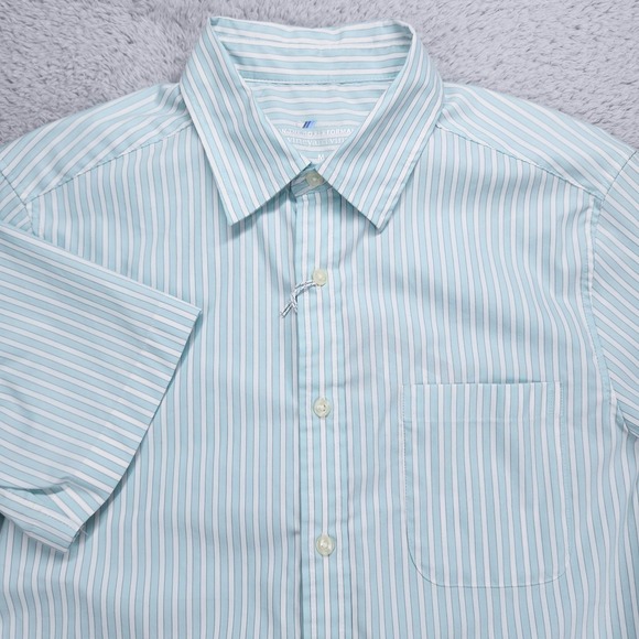 Vineyard Vines Other - Vineyard Vines OTG Shirt Mens Medium Blue Stripe Short Sleeve Brrr Stretch NEW